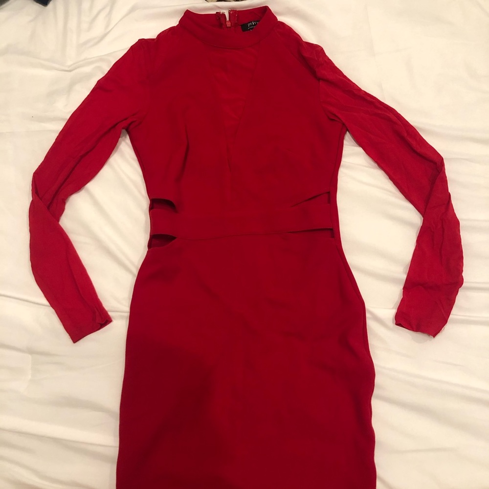 red long sleeve dress